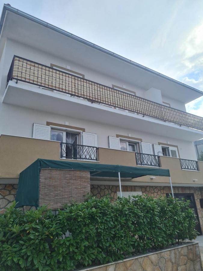 Bura Apartment Jelsa  Ngoại thất bức ảnh