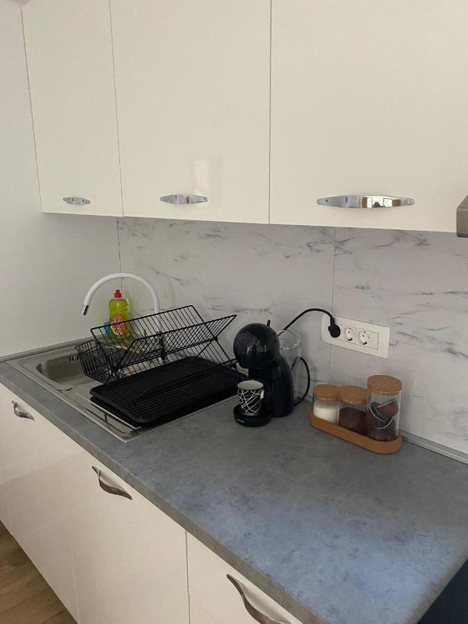 Bura Apartment Jelsa  Ngoại thất bức ảnh