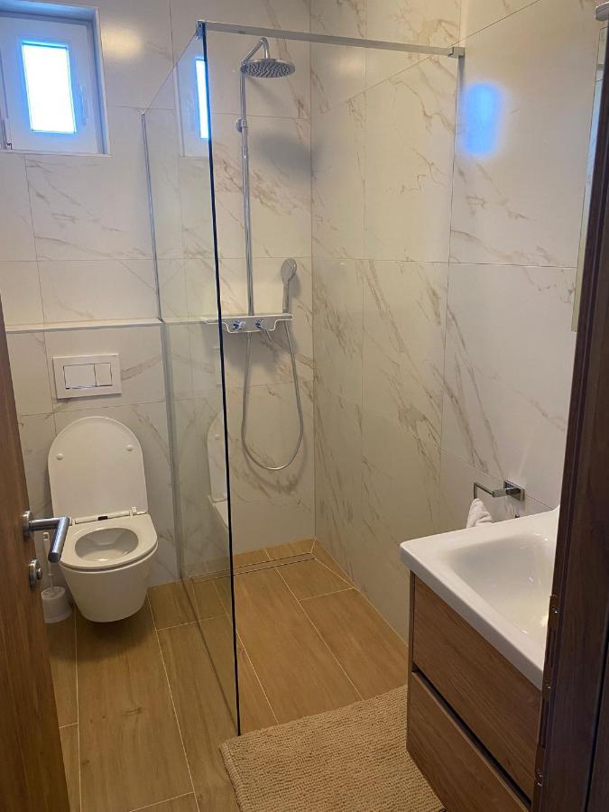 Bura Apartment Jelsa  Ngoại thất bức ảnh
