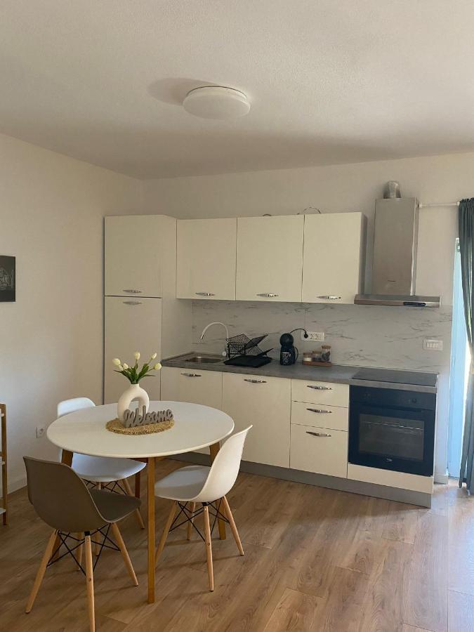 Bura Apartment Jelsa  Ngoại thất bức ảnh